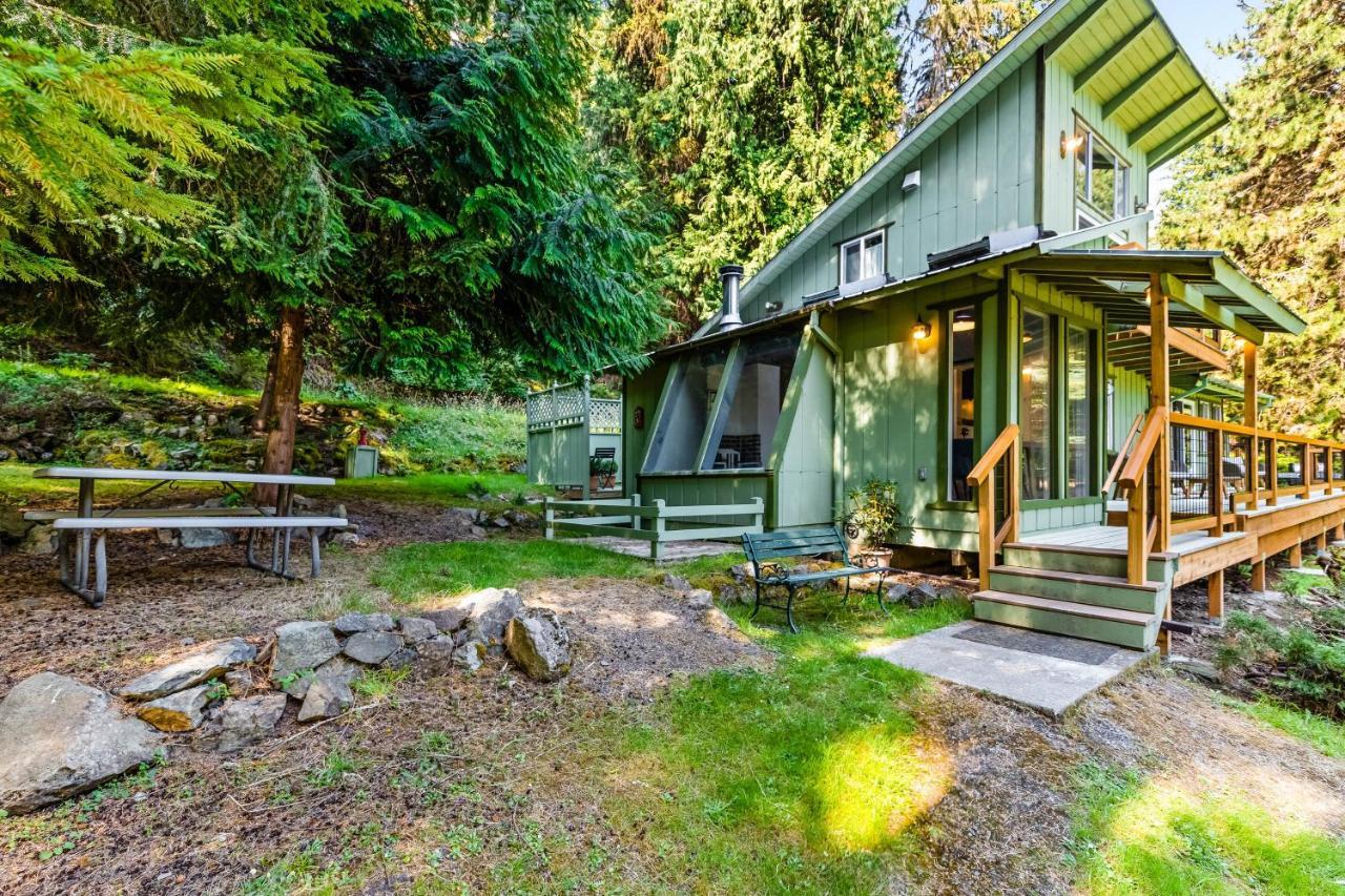Tall Cedars Cabin By The Water Eastsound Bagian luar foto