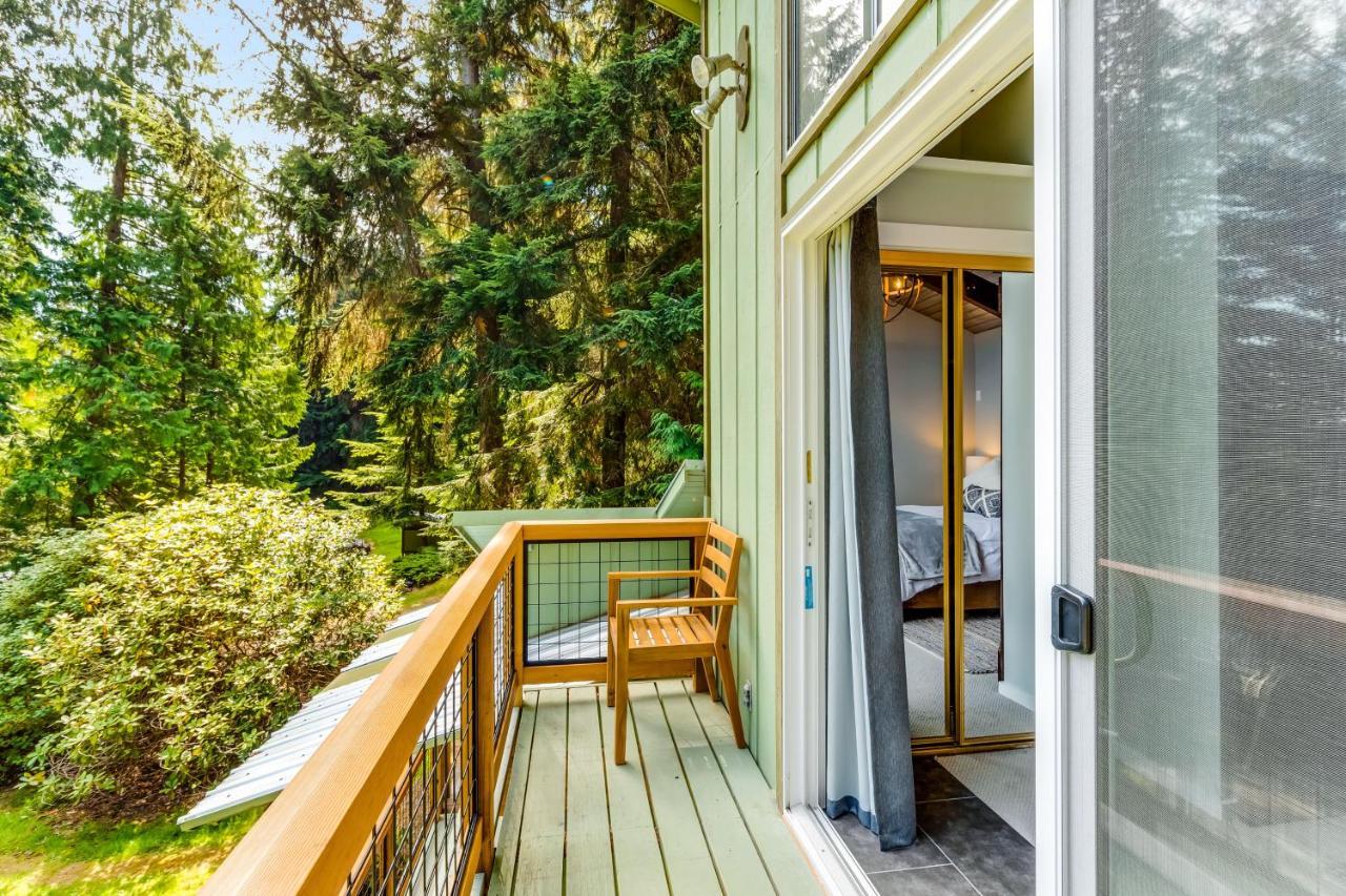 Tall Cedars Cabin By The Water Eastsound Bagian luar foto
