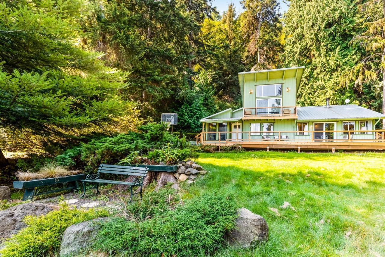 Tall Cedars Cabin By The Water Eastsound Bagian luar foto